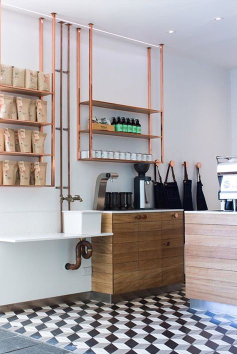 The Often Neglected Small Detail that Could Make a Big Difference in Your Kitchen Copper Shelving, Asian Cafe, Kitchen Shelving, Estate Design, Design Café, Home Coffee Stations, Kitchen Open, Salon Design, Shop Interior