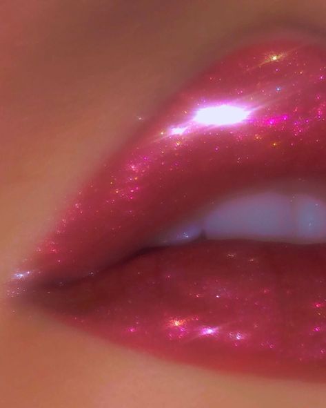 Hot Pink Lip Gloss, Electric Pink Aesthetic, Pink Lipstick Aesthetic, Lola Wilde, Glossy Pink Lipstick, Sparkly Lipstick, Magenta Lip, Sparkly Aesthetic, Makeup Collage