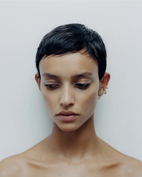 Crop Hair, Hair Inspiration Short, Super Short Hair, Face Photography, Shaved Head, Pixie Haircuts, Short Pixie Haircuts, Hair Reference, Short Hair Haircuts