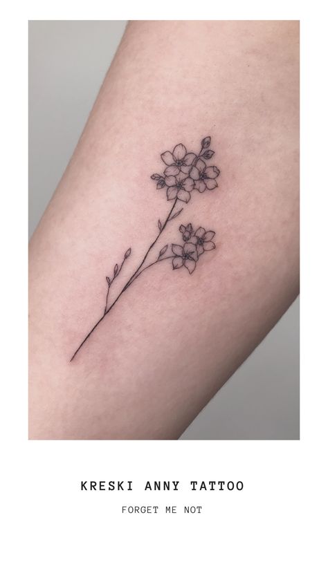 Forget Me Not Flower Tattoo, Small Flower Tattoo, Forget Me Not Tattoo, Fineline Tattoo, Forget Me Not Flower, Delicate Tattoo, Small Tattoo Designs, Family Tattoos, Mom Tattoos