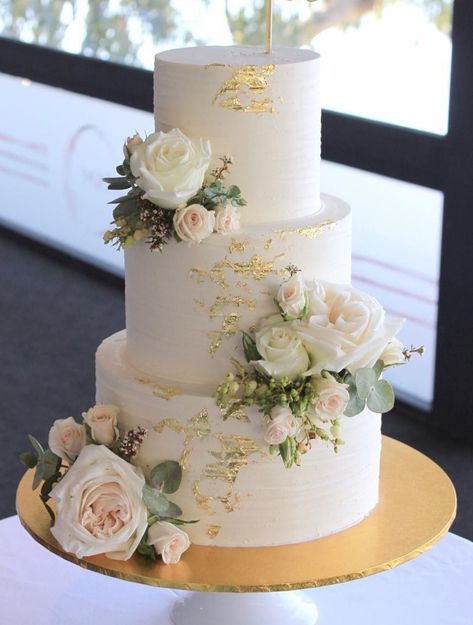 Wedding Cakes Mrs And Mrs, Wedding Cake Designs Romantic, Cake Decor Wedding, 50th Anniversary Cakes Gold 2 Tier, Wedding Cakes With Gold Accents, Wedding Cakes Elegant Romantic Gold, Bridal Cakes Ideas, Bride Cake Wedding, Wedding Cake 2024