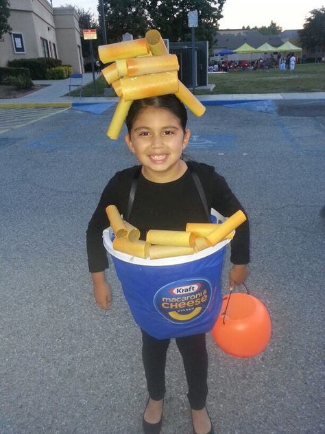 DIY Easy Mac and Cheese Costume Mac And Cheese Costume, Max And Cheese, Gruffalo Costume, Cheese Costume, Affordable Halloween Costumes, Most Popular Halloween Costumes, Popular Halloween Costumes, Black Cat Costumes, Candy Costumes