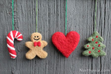 Needle Felted Christmas Ornaments Needle Felting Needles, Needle Felting Kits For Beginners, Beginner Felting Projects, Needle Felting For Beginners, Needle Felting Ideas For Beginners, Felting Christmas Ornaments, Christmas Needle Felting Ideas, Felting Projects For Beginners, Needle Felted Christmas Ornaments