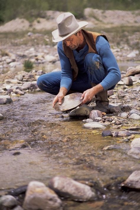 Finding gold in rivers and streams is an article I have added to my blog.................................................................................... Gem Hunt, Gold Panning, Panning For Gold, Gold Miners, Gold Prospecting, Rock Hunting, Gem Mining, Metal Detecting, Gold Mining