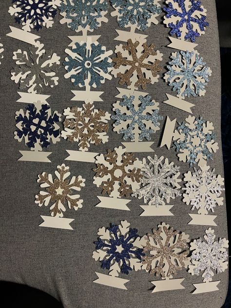 Winter Door Decs Ra, Winter Door Decs, Ra Programs, Ra Door Tags, December Snow, Ra Door Decs, Door Decks, Resident Advisor, Ra Bulletins