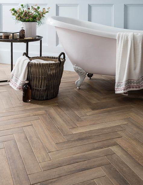 Wood Tile Bathroom, Patterned Bathroom Tiles, Wood Floor Bathroom, Cabin Bathroom, Topps Tiles, Herringbone Wood, Quickstep, Wood Tile Floors, Wood Effect Tiles