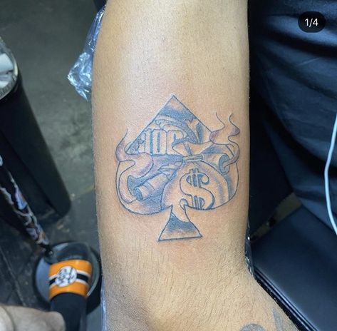 Simple Hood Tattoos, Crip Tattoos Designs, Thot Breaker Tattoo, Glo Gang Tattoo, Hood Tattoo For Men, Moneybag Tattoos, Crip Tattoos, Street Tattoos, Simple Neck Tattoos