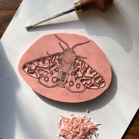 Danielle Lee 🅰🆁🆃 on Instagram: “Today’s prompt for #marchmeetthemaker is ✨work in progress 🥸 • Here’s a progress shot of carving into block one of this moth! I have one or…” Moth Sgraffito, Insect Block Print, Woodcut Moth Tattoo, Moth Block Print, Textile Moth, Art Textiles, Work In Progress, Moth, Printmaking