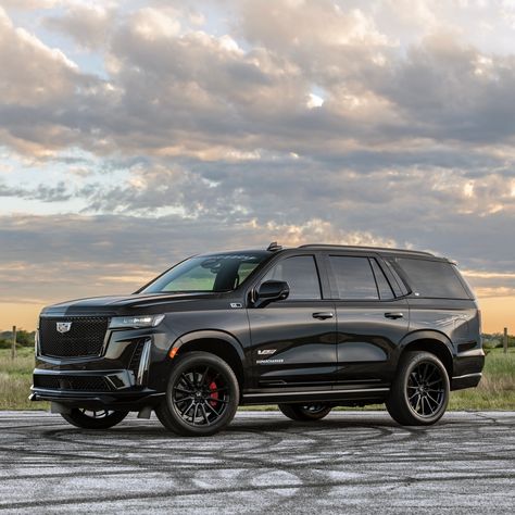 2024 Hennessey Cadillac Escalade-V H850 White Escalade Black Rims, Blacked Out Cadillac Escalade, Black Escalade Cadillac, 2024 Cadillac Escalade, Cadillac Escalade 2024, Cadilac Escaled Black, Escalade V 2023, 2024 Escalade, Black Cadillac Escalade