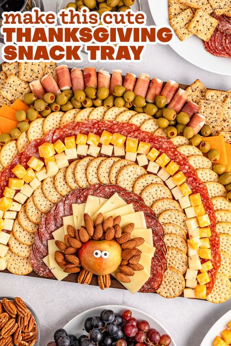 10 Minute Thanksgiving Snack Tray Turkey Snack Board For Thanksgiving, Thanksgiving Snack Tray, Turkey Themed Snacks, Thanksgiving Charcuterie Board Kids, Charcuterie Board Turkey, Thanksgiving Charcuterie Board Turkey, Turkey Snack Board, Thanksgiving Snack Board, Cheese Tray Display