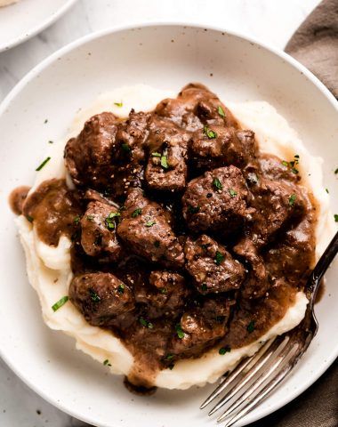 You searched for Beef tips - Garnish & Glaze Beef Tip Recipes, Beef Recipe Instant Pot, Ground Beef And Cabbage, Beef Tips And Gravy, Ground Beef Pasta, Pot Recipes Easy, Potted Beef, Beef Pasta, How To Cook Beef