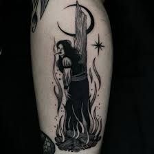 Salem Witch Trials Tattoo, Witch Pinup Tattoo, Tattoo Ideas Leg, Burning Witch, Witchy Tattoo Ideas, Witchcraft Tattoos, Witch Tattoo, Magic Tattoo, Fire Tattoo