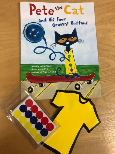 Pete The Cat Gross Motor Activities, Interactive Preschool Books, 1st Grade Arts And Crafts Activities, Reading Week Activities Preschool, Pete The Cat First Day Of Preschool, Book Themed Crafts For Preschool, Books Preschool Theme Activities, Clothing Preschool Theme, Pete The Cat White Shoes Activities