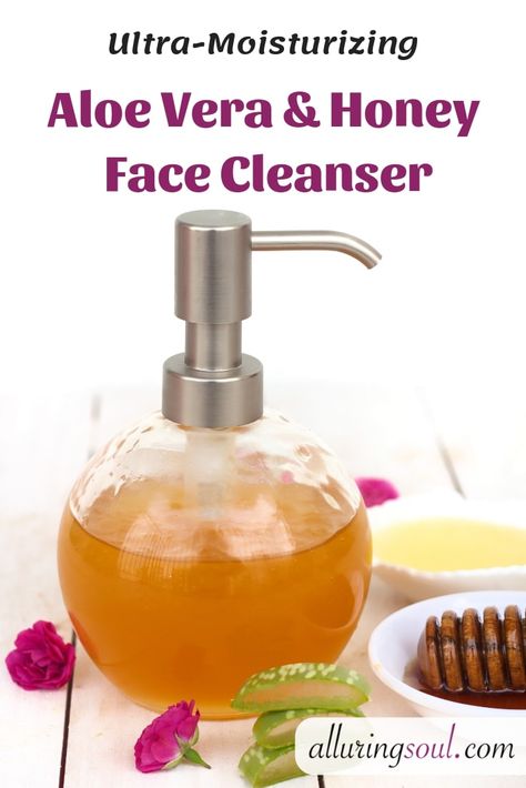 aloe vera and honey face cleanser Diy Cleanser, Honey Face Cleanser, Essential Oil Anti Aging, Honey Face, Homemade Face, Best Essential Oils, How To Exfoliate Skin, Diy Skin Care, Essential Oil Recipes