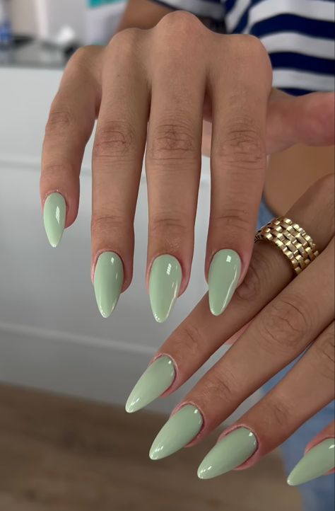 Mint Green Nails, Mint Nails, August Nails, Green Nail, Wedding Nail, Classic Nails, Cute Gel Nails, Girls Nails, Manicure Y Pedicure