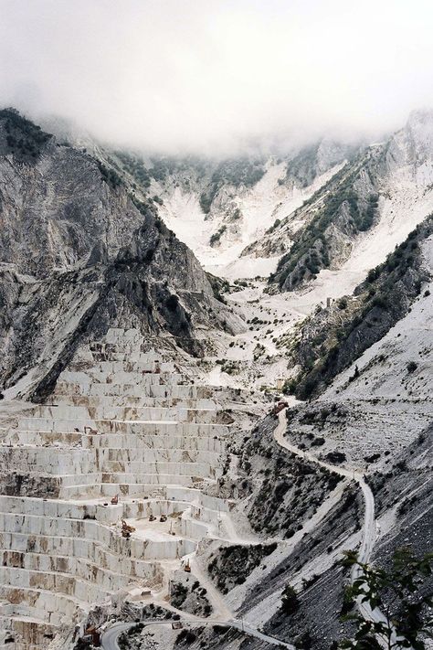 Stone Quarry, Northern Italy, Land Art, Places Around The World, Wonders Of The World, Places To See, Travel Inspiration, Places To Go, Beautiful Places