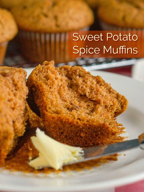 Sweet Potato Spice Muffins. Such a quick & easy recipe for moist, delicious muffins and a perfect use for leftover sweet potatoes too! #breakfast #brunch #snacks #sundaybrunch Ginger Doodles, Leftover Sweet Potatoes, Brunch Snacks, Sweet Potato Muffin Recipe, Muffin Vegan, Delicious Muffins, Potato Muffins, Recipe Potato, Sweet Potato Muffins