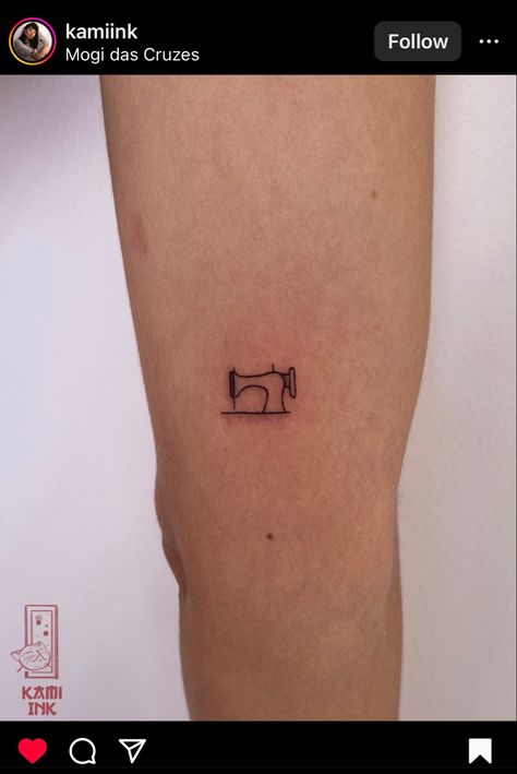 Sewing Tattoo Ideas Simple, Tailor Tattoo Ideas, Quilt Square Tattoo, Sewing Tattoo Grandma, Spool Tattoo, Sewing Needle Tattoo, Sewing Tattoo Ideas, Sewing Tattoo, Sewing Machine Tattoo