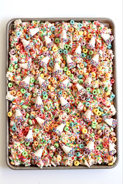 Birthday Snack Mix | The BakerMama Birthday Chex Mix Recipes, Party Mix Snacks, Birthday Recipes, Sweet Treats Party, Birthday Snacks, Birthday Party Snacks, 10 Birthday, Chex Mix Recipes, Salty Treats