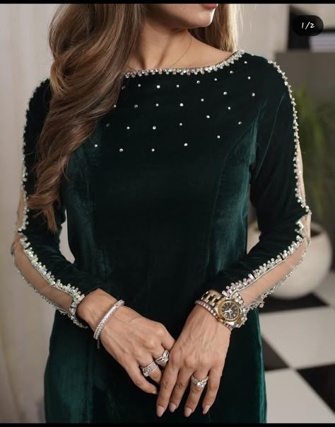 Velvet Kurtis Design Latest, Victorian Inspired Fashion, Velvet Suit Design, Stylish Kurtis Design, Velvet Design, Velvet Dress Designs, Trendy Shirt Designs, Neck Designs For Suits, Pakistani Fashion Casual