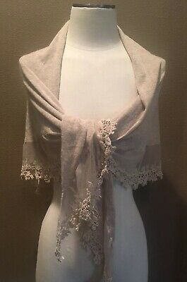 Unbranded Beige Knit Wrap Scarf Shawl W Lace Trim | eBay Cottagecore Summer Outfits, Scarf Aesthetic, Elegant Scarves, Cute Scarfs, Scarf Outfit, Funky Outfits, Lace Wrap, Lace Scarf, Lace Shawl