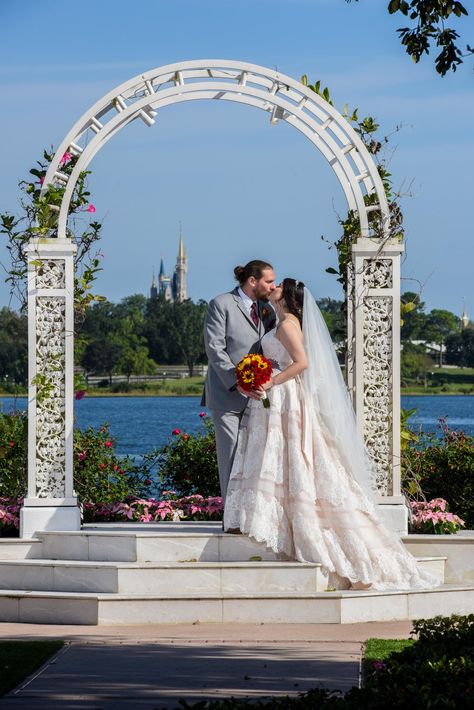 First kiss at Picture Point at Disney World's Wedding Pavilion Disney Wedding Venue, Wedding Pavilion, Fairytale Wedding Theme, Disney World Wedding, Cinderella's Castle, Disney Bride, Disney Fine Art, Disney Fairy Tale Weddings, Cinderella Wedding