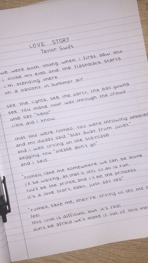 Cute Girly Handwriting, Aesthetic Print Handwriting, Neat Hand Writing Alphabet, Cute Small Handwriting, Pandas, Writing Lyrics In Journal, Clean Handwriting Aesthetic, Best Handwriting Styles, How To Have Fancy Handwriting