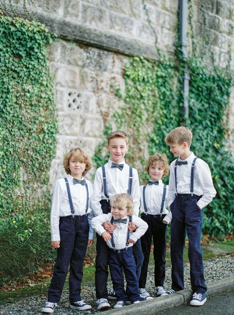 Pageboys Wedding Outfits, Flower Boy Dresses, Junior Groomsmen Attire, Page Boys Wedding Outfits, Wedding Bearers, Flower Boy Wedding, Flower Boys Wedding, Pageboy Outfits, Page Boy Outfits