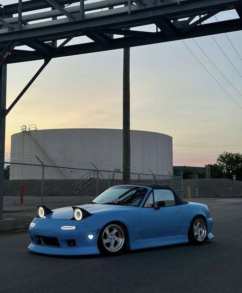 Miata Mazda Mx5, 1990 Miata Mx5, Miata Mx5 Aesthetic, Aesthetic Miata, Mazda Miata Rx7, Mazda Miata Aesthetic, Mazda Aesthetic, Miata Aesthetic, Blue Miata