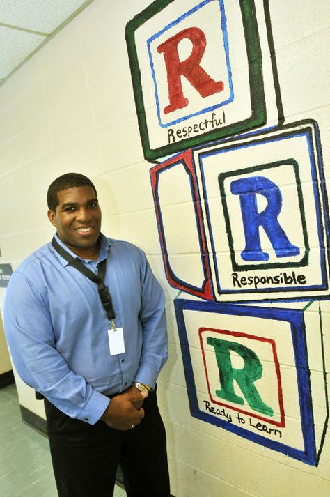 Curtis Corner's new dean of students mixes discipline, positivity Middle School Principal, Adapted Physical Education, Dean Of Students, Positive Environment, Character Strengths, Physical Education Teacher, Health And Physical Education, School Culture, School Principal