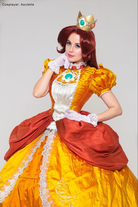 Daisy Costume Diy, Daisy From Mario, Daisy Cosplay, Princess Daisy Costume, Mario Princess Daisy, Daisy Outfit, Daisy Costume, Princess Peach Cosplay, Mario Cosplay