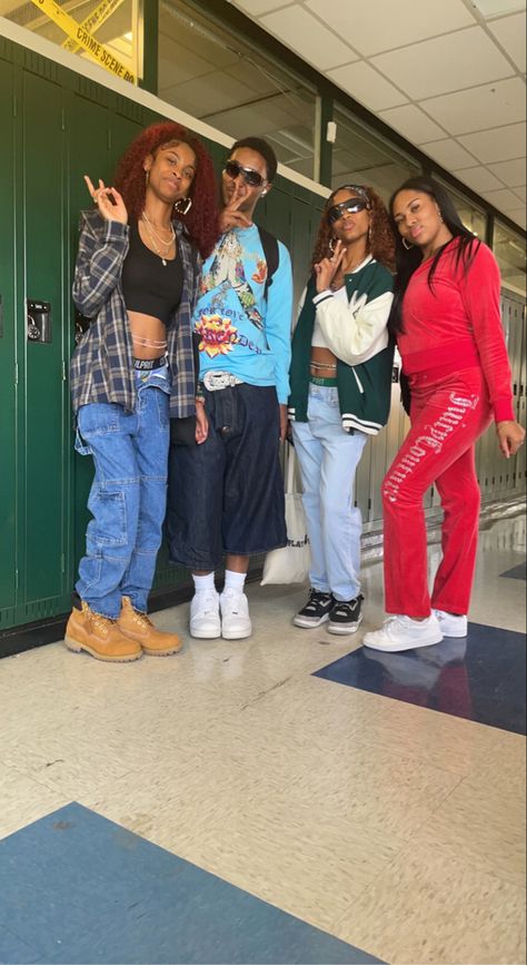 Throwback Outfits Black Women, Mitch Match Day Spirit Week Outfits, Y2k Throwback Outfits, 2000s Throwback Outfits Spirit Week, 90s Day Outfit Ideas, Tacky Tuesday Outfits Spirit Weeks, 90s Day Outfit Spirit Week, Spirit Week Throwback Thursday, 2000s Day Spirit Week