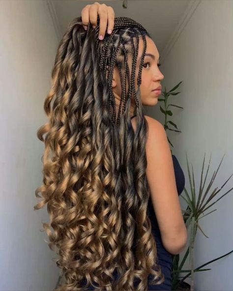 French Goddess Braids, Box Braids French Curls, French Curls Hairstyles, French Curly Braids, French Curls Braids, French Curl Braids, Perfect Curly Hair, French Curls, Scalp Braids