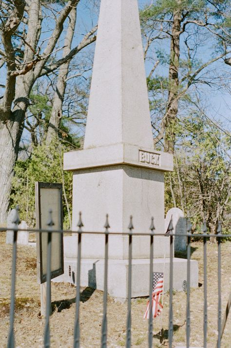 Popular grave with the shape of a foot on the front in Bucksport, Maine. Shot on 35mm film. Bucksport Maine, Ogunquit Maine Things To Do, Prouts Neck Maine, Owls Head Maine, Maine Attractions, 35mm Film, The Shape, Garden Arch, Maine