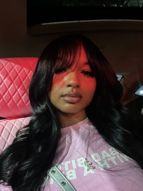 Middle Part Bangs, Pretty Hair Color, Hair Laid, Face Card, Middle Part, Baddie Hairstyles, Hair Inspo Color, Black Girls Hairstyles, Weave Hairstyles