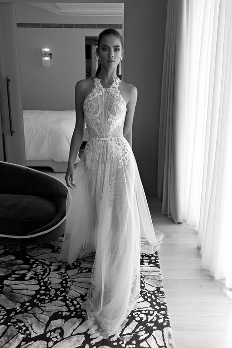 Wedding Dress Trumpet, Elihav Sasson, Boho Wedding Dress With Sleeves, Plus Size Wedding Dresses With Sleeves, Female Dress, Vestidos Vintage, Lace Wedding Dress, Perfect Wedding Dress, Wedding Dress Inspiration