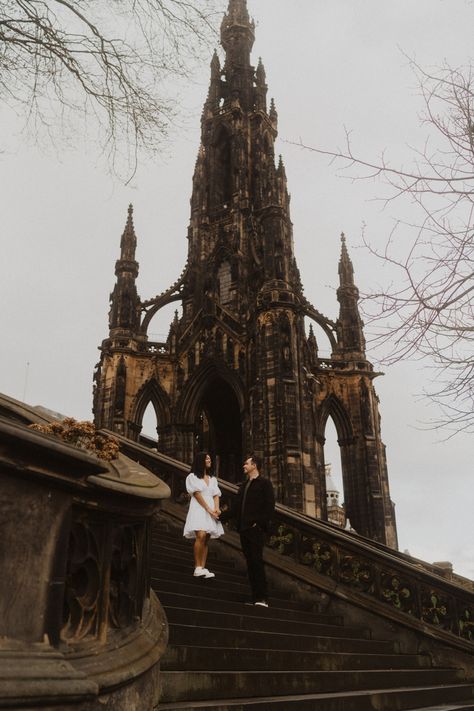 edinburgh engagement pictures, scotland, edinburgh photoshoot Edinburgh Scotland Wedding, Scotland Wedding Aesthetic, Edinburgh Picture Ideas, Scotland Photoshoot Ideas, Scotland Instagram Pictures, Scotland Photoshoot, Scotland Proposal, Edinburgh Photo Ideas, Scottish Engagement Photos