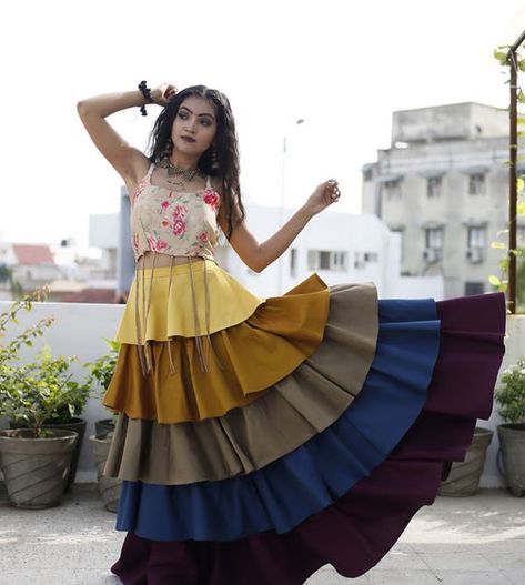 Beautiful layered cotton-silk Dress with beautiful color combinations. 3 Layer Skirt, Layers Dress, Choli Dress, Navratri Dress, Lehnga Dress, Layer Skirt, Long Dress Design, Salwar Kamiz, Indian Gowns Dresses