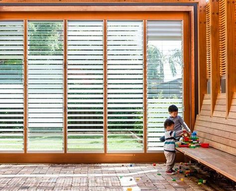 Two Oversized Sliding Doors Create a Variety of Outdoor Living Spaces Jalousie Window, Louvre Windows, Modern Outdoor Spaces, Louver Windows, Recycled Brick, Garden Pavilion, Bay House, Timber House, Glass Doors