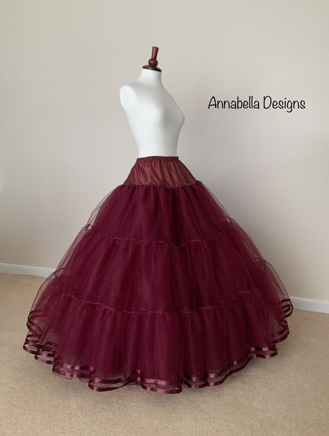 Petticoat Pattern, Victorian Ball Gowns, Wedding Couple Cartoon, Tulle Petticoat, Girls Dresses Sewing, Custom Gown, Couture Sewing Techniques, 7 Layers, Saree Trends