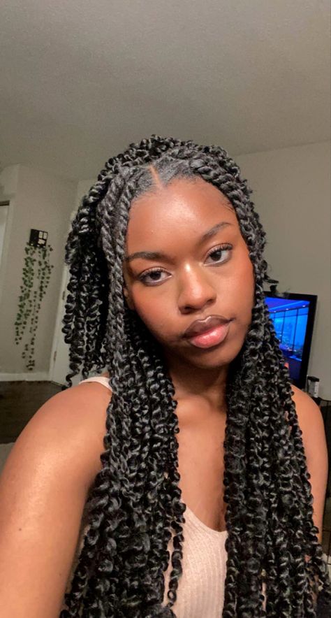 Hair Twists, Passion Twists, Hair Adviser, Hair Twist, Box Braids Hairstyles For Black Women, Cute Braided Hairstyles, Braids Hairstyles Pictures, Twist Styles, Cute Box Braids Hairstyles