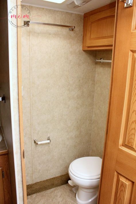 Modern Mountain RV Makeover Before & After Pictures - Must Have Mom Camper Toilet Room Ideas, Motorhome Bathroom, Small Rustic Bathroom, Bathroom Sink Remodel, Modern Rv, Bathroom Stencil, Paint Rv, Bathroom Cabinet Makeover, Toilet Closet