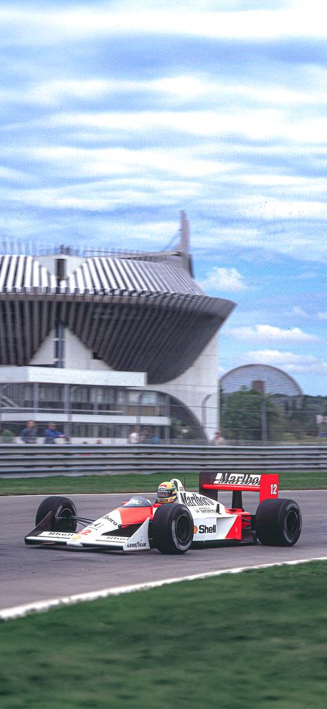 🔗 | 4K Download Via Google Drive Link Mclaren Mp4/4 Wallpaper, Ayrton Senna Wallpaper 4k, F1 Iphone Wallpaper, Senna F1, Wallpaper F1, Nice Wallpapers, F1 Legends, F1 Wallpaper, Cars Aesthetic