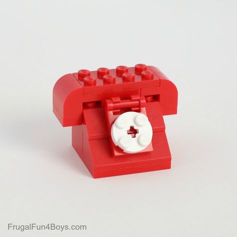 MORE Teeny Tiny Mini LEGO Projects - Frugal Fun For Boys and Girls Mini Lego Builds Easy, Lego Ornaments, Lego Diy Crafts, Lego Minifigure Display, Easy Lego Creations, Lego Jewelry, Lego Decorations, Fun Animals, Lego Diy