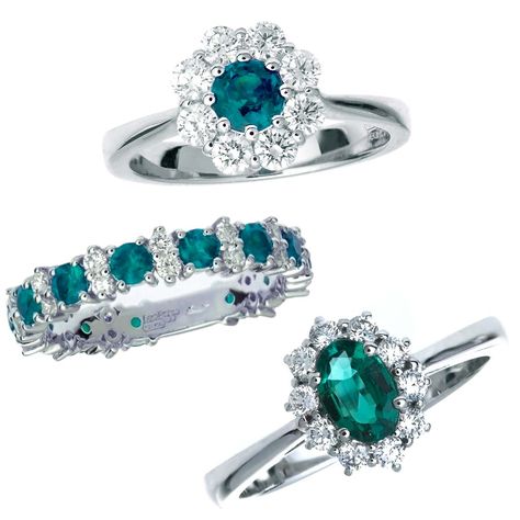 Anelli in oro bianco con smeraldi e diamanti. Rings in white gold with emeralds and diamonds Verde Smeraldo, Colored Stone Rings, Italian Jewelry, Classic Beauty, Stone Rings, Sapphire Ring, Stone Color, Emerald, Sapphire