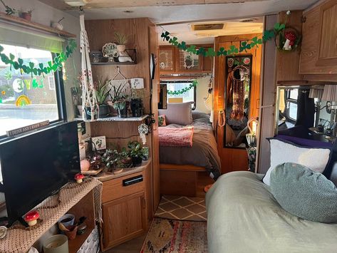 Rv Interior Aesthetic, Hippie Van Interior, Rv Aesthetic, Clean Organized House, Caravan Living, Lighting Mcqueen, Camper Interior Design, Trailer Interior, Diy Camper Remodel