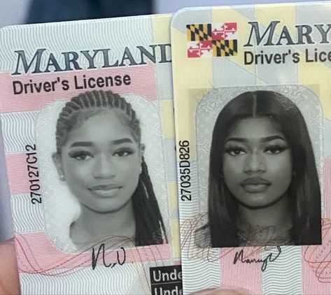 License Black Women, License Photo Black Woman, Cute Driver License Pictures, Baddie Id Card Picture, Passport Picture Black Women, Getting License Aesthetic, Drivers Licence Aesthetic Photo, Permit Picture Ideas, License Id Picture