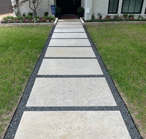 Clean lines near Camp Bowie! Create a stunning walkway with slabs from Big Tex Stone that will make every step an experience! #BigTexStone #WalkwayDesign #OutdoorLiving #FootTraffic #naturalpaving #curbappeal Big Stone Walkway, Large Flagstone Walkway, Large Paving Slabs Concrete Pavers, Bluestone Grass Walkway, Grey Slabs With White Stones Garden, Walkway Design, Front Walkway, Mobile Home Living, Garden Walkway