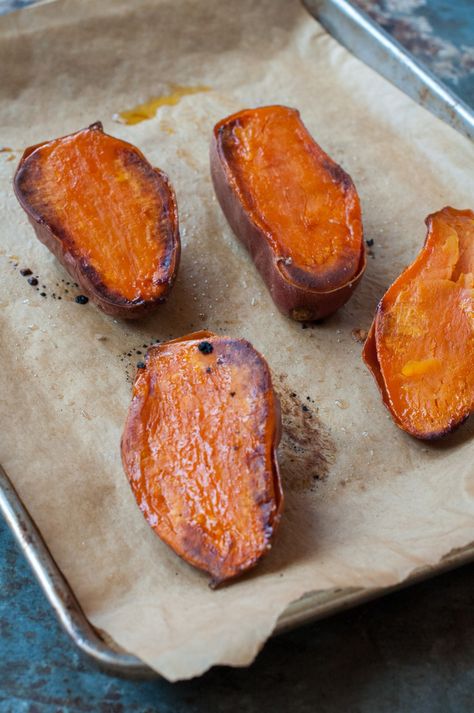 Baked Sweet Potato Bites, Roasted Whole Sweet Potatoes, Broccoli Crust, Loaded Baked Sweet Potato, Sweet Potato Oven, Smashed Sweet Potatoes, Sweet Potato Recipes Roasted, Sweet Potato Benefits, Oven Roasted Sweet Potatoes