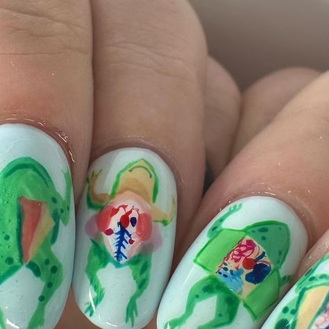 Nail Haven on Instagram: "Down to frog 🐸 @rachelantonoff inspired   #nailart #handpaintednailart #frognails #sciencenails" Cavetown Inspired Nails, Frog Manicure, Shrek Nail Art, Funny Nail Designs, Frog Nails Designs, Funny Nails Ideas, Weird Nail Designs, Shrek Nails, Gay Nails